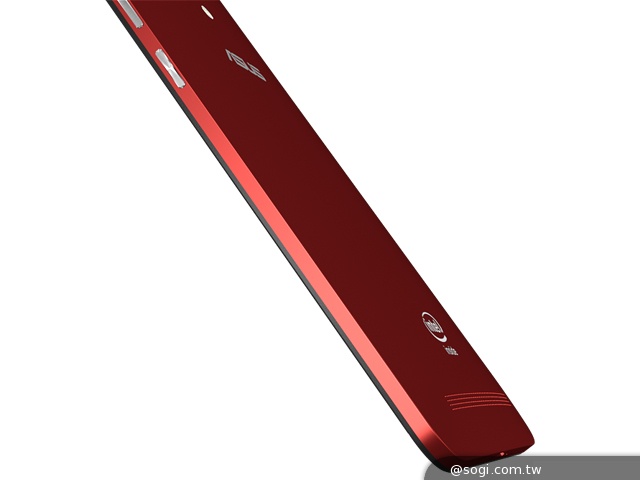 華碩發表ZenFone新系列3新機 均搭Intel處理器【CES 2014】 華碩發表ZenFone新系列3新機 均搭Intel處理器【CES 2014】
