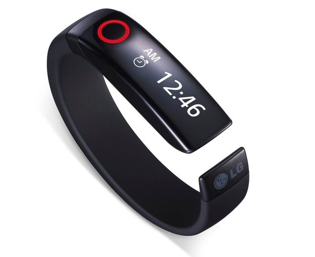 LG穿戴式裝置跨足健身科技 推出智慧手環與心率測量耳機