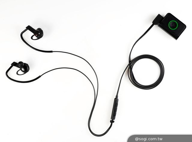 LG穿戴式裝置跨足健身科技 推出智慧手環與心率測量耳機