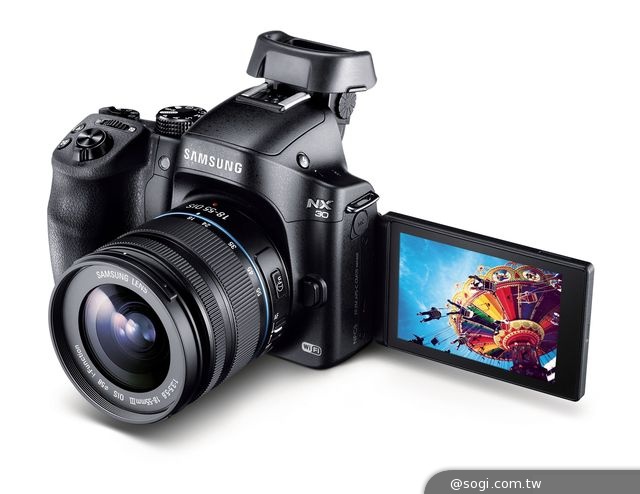 三星2014  CES全新曲面 UHD TV、名廚系列及最佳視覺與生產力平板