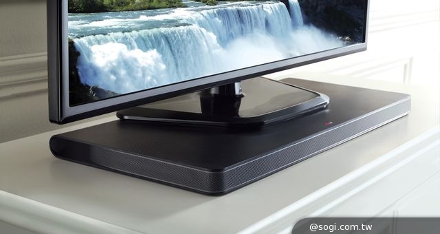 LG推出超薄機身「SoundPlate」 打造專屬「纖」聲奪人微型劇院