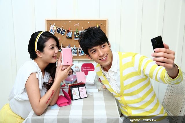 LG Pocket photo 3.0再進化 Hello Kitty限量精裝版 LG Pocket photo 3.0再進化 Hello Kitty限量精裝版