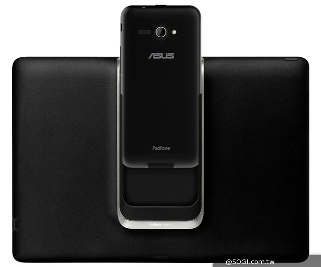 華碩四核雙卡雙待變形手機PadFone E上市 華碩四核雙卡雙待變形手機PadFone E上市