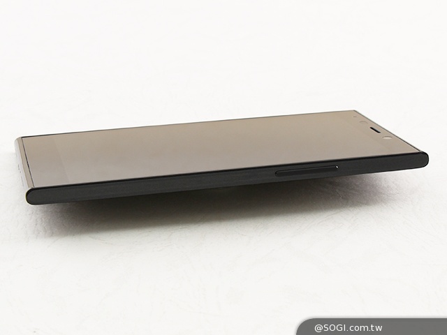 高规平价智慧手机新选择 G-PLUS E7 金立-ELIFE-E7-评测-外观