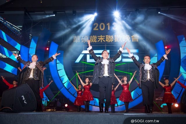 2013華碩歲末聯歡晚會 三大家長化身進擊航海王 掌舵3C卓越航道