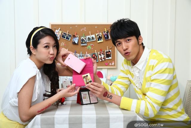 情人節禮LG Pocket photo口袋相印機 獨家Hello Kitty限量精裝版 情人節禮LG Pocket photo口袋相印機 獨家Hello Kitty限量精裝版