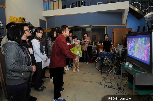 青少年手機拍片 數位編曲配音營隊 「總鋪師」換你來「掌」聲