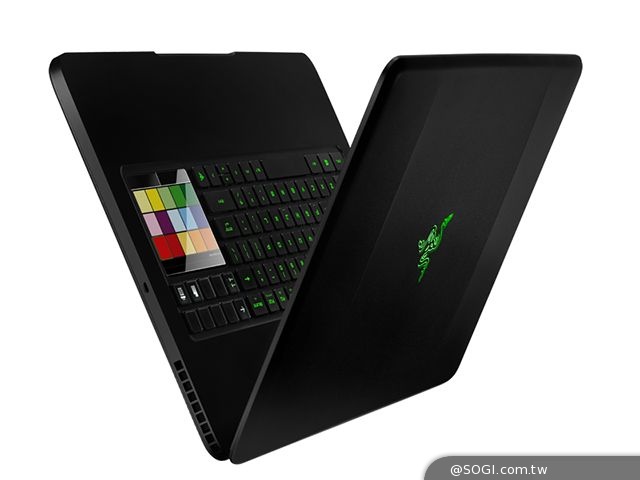 Razer Blade Pro筆電再升級 SBUI觸控操作應用 17 吋Full-HD高解析螢幕 Razer Blade Pro筆電再升級 SBUI觸控操作應用 17 吋Full-HD高解析螢幕