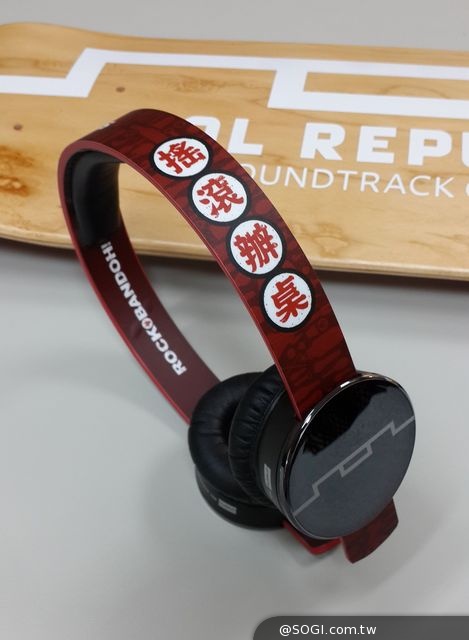 SOL REPUBLIC×搖滾辦桌聯名耳機 限量套組6.9折 SOL REPUBLIC×搖滾辦桌聯名耳機 限量套組6.9折