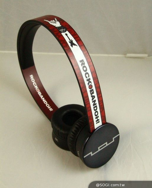 SOL REPUBLIC×搖滾辦桌聯名耳機 限量套組6.9折