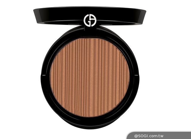 GIORGIO ARMANI「奢華漂染腮紅盒」 「奢華織染修容盒」 GIORGIO ARMANI「奢華漂染腮紅盒」 「奢華織染修容盒」