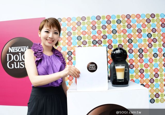 雀巢膠囊咖啡機NESCAFÉ Dolce Gusto MINI ME 時尚有型 五千有找 雀巢膠囊咖啡機NESCAFÉ Dolce Gusto MINI ME 時尚有型 五千有找