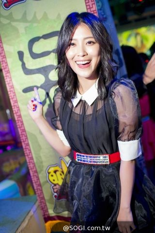 《萌將無雙繁體版》代言人卓文萱率女萌將火辣激鬥 果凍擂台賽