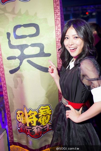 《萌將無雙繁體版》代言人卓文萱率女萌將火辣激鬥 果凍擂台賽