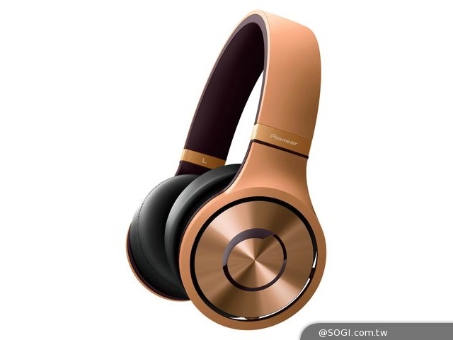 Pioneer旗艦級SE-MX7音樂耳機正式登台「卓越派對音質」完美詮釋