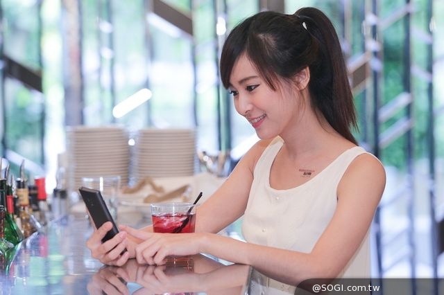 遠傳4G暖身起跑 「Lady’s Run 4肌」運動型男驚喜現身