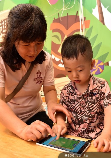全國首創早療遊戲APP 「泡泡歷險記」復健治療進入行動時代