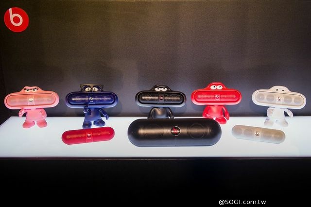 Beats by Dr. Dre 輕盈躍入無線家族 四大隨身音樂神器登場