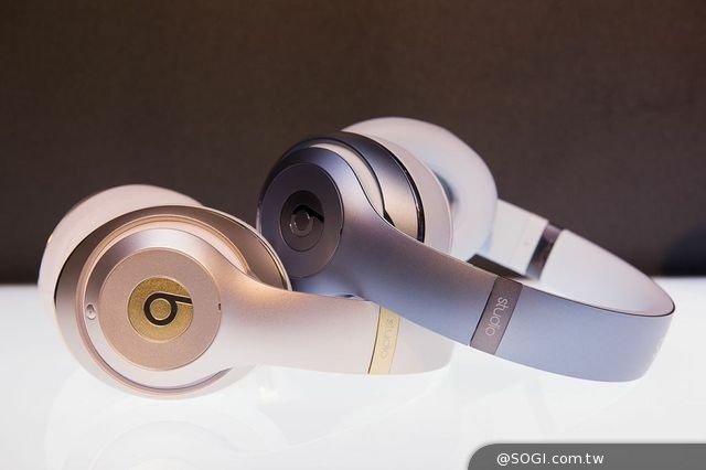 Beats by Dr. Dre 輕盈躍入無線家族 四大隨身音樂神器登場
