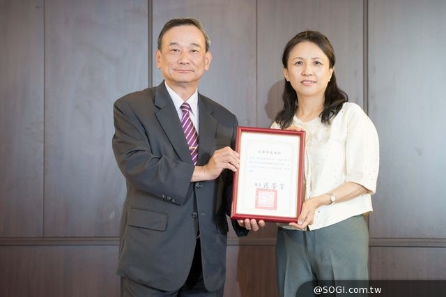 華碩基金會「再生電腦 希望工程」協助收容人二度進修 華碩基金會「再生電腦 希望工程」協助收容人二度進修