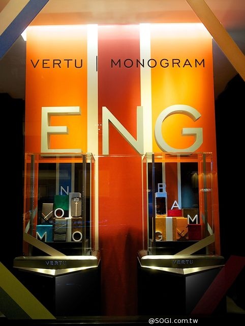 Vertu Monogram 訂製服務 打造專屬您的卓越品味 Vertu Monogram 訂製服務 打造專屬您的卓越品味