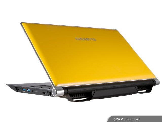 技嘉新一代電競筆電強勢聚焦 COMPUTEX展後業績躍昇成長 技嘉新一代電競筆電強勢聚焦 COMPUTEX展後業績躍昇成長