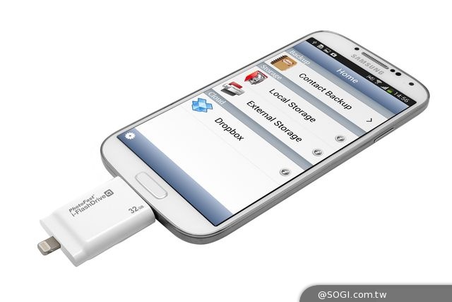 PhotoFast「i-FlashDrive雙頭龍」Apple認證專用隨身碟