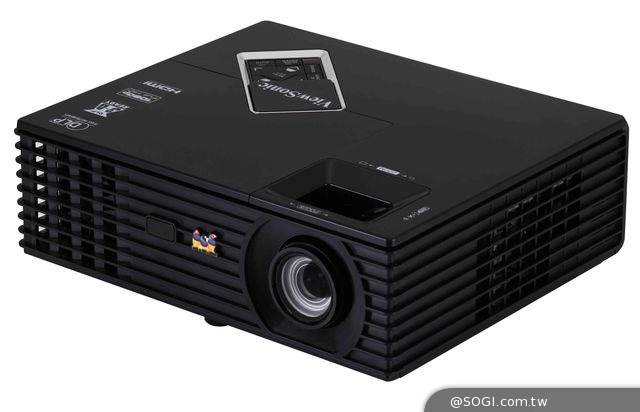 瘋世足再加碼 ViewSonic高畫質投影機 全面優惠 最低二萬元有找