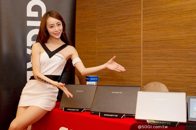 技嘉14吋觸控筆電Ultrabook U24T 降價5千再送500元禮券 技嘉14吋觸控筆電Ultrabook U24T 降價5千再送500元禮券