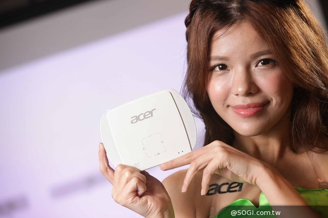 宏碁投影機解決方案 短焦/超短焦、家用娛樂及LED行動投影機