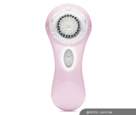 全新Clarisonic科萊麗音波淨膚儀ARIA「3段速淨膚模式」完美滿足 全新Clarisonic科萊麗音波淨膚儀ARIA「3段速淨膚模式」完美滿足