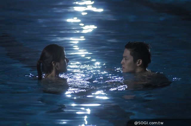 《水男骸》首映遇怪事!跳電六遍無法放映 預告播放無聲逢「詭」快轉 《水男骸》首映遇怪事!跳電六遍無法放映 預告播放無聲逢「詭」快轉