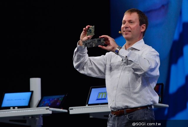 英特爾為開發者推出建構元件 協助搶攻6億台電腦換機商機 英特爾為開發者推出建構元件 協助搶攻6億台電腦換機商機