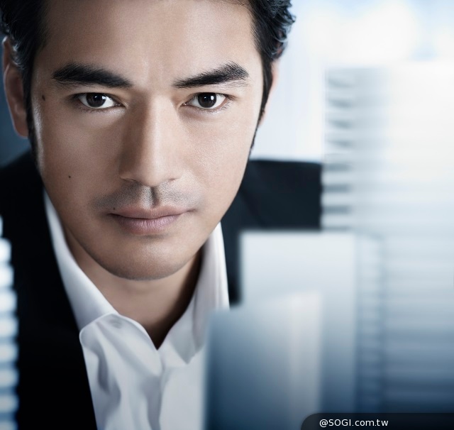 碧兒泉 BIOTHERM HOMME 男仕極量緊膚建構眼部精華 碧兒泉 BIOTHERM HOMME 男仕極量緊膚建構眼部精華