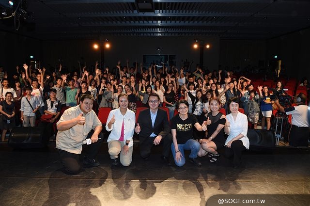 iPhone6和夢想哪個重要《侶行》臺灣政治大學分享環球感悟 iPhone6和夢想哪個重要《侶行》臺灣政治大學分享環球感悟