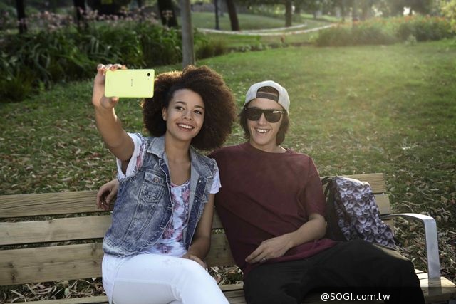 Xperia E3傲視同級 快‧樂無限 輕快4G入門首選 小資必敗 Xperia E3傲視同級 快‧樂無限 輕快4G入門首選 小資必敗