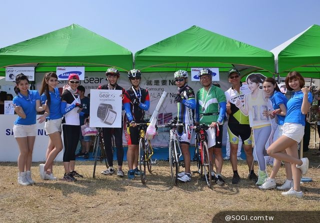 三星贊助「美利達彰化經典百K單車挑戰賽」Gear S 和Gear Circle 掌握健康狀態 三星贊助「美利達彰化經典百K單車挑戰賽」Gear S 和Gear Circle 掌握健康狀態