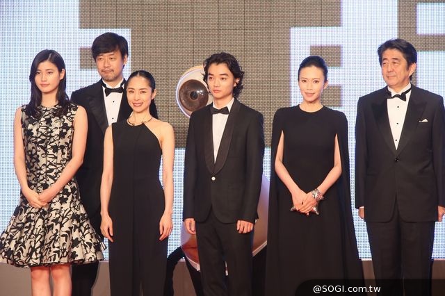 《寄生獸》東京影展閉幕首映 媒體讚譽年度科幻大作完美翻拍無尿點 《寄生獸》東京影展閉幕首映 媒體讚譽年度科幻大作完美翻拍無尿點