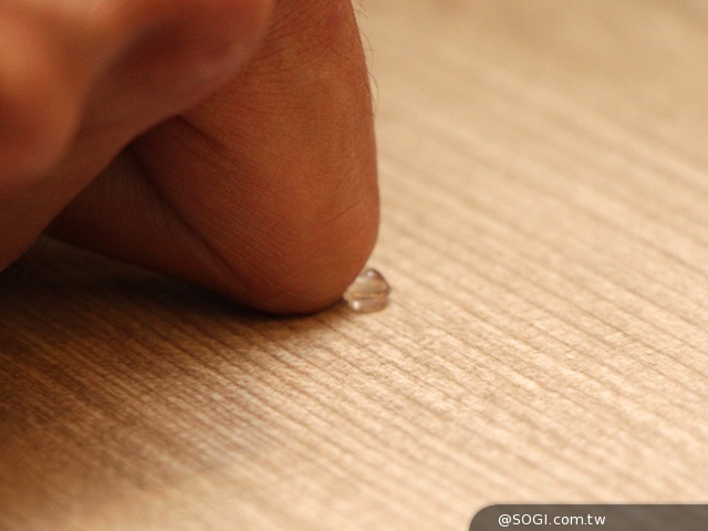 水滴显微镜问世!让手机也能成为移动显微镜 水滴显微镜