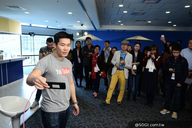 Google帶你探索「行動視界」多螢世代再進化 形塑全球行動趨勢 Google帶你探索「行動視界」多螢世代再進化 形塑全球行動趨勢