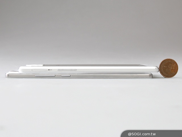 追求超薄手机之路 一窥OPPO R3、R5外观 OPPO-R3-R5-真机照