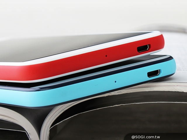 就是EYE美!HTC Desire EYE珊瑚白、海湾蓝双色体验 HTC-Desire-EYE-珊瑚白-海湾蓝