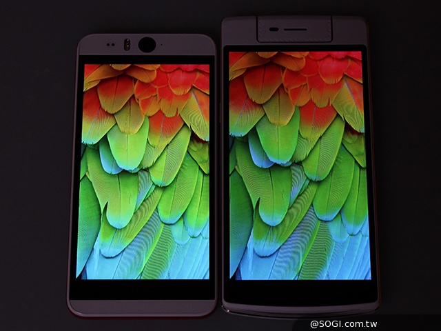 HTC Desire EYE、OPPO N3手机界的自拍神器之争 HTC-Desire-EYE-OPPO-N3-自拍神器-真机照