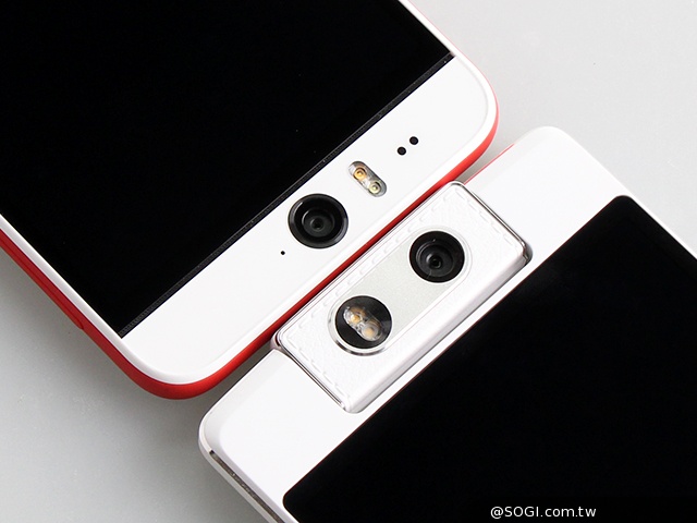HTC Desire EYE、OPPO N3手机界的自拍神器之争 HTC-Desire-EYE-OPPO-N3-自拍神器-真机照
