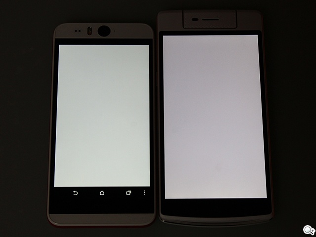 HTC Desire EYE、OPPO N3手机界的自拍神器之争 HTC-Desire-EYE-OPPO-N3-自拍神器-真机照
