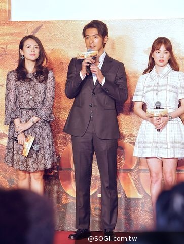 《太平輪:亂世浮生》北京全球記者會 史詩愛情鉅片12月5日獻映 《太平輪:亂世浮生》北京全球記者會 史詩愛情鉅片12月5日獻映