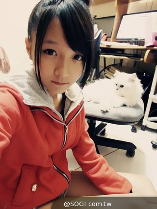許雅涵再登高中音樂教材成《古人》華語金曲獎榜單主持人 許雅涵再登高中音樂教材成《古人》華語金曲獎榜單主持人