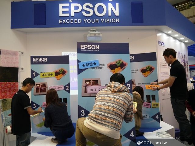 Epson羊年戴上久、廣、準的Epson Runsense路跑教練SF-710S