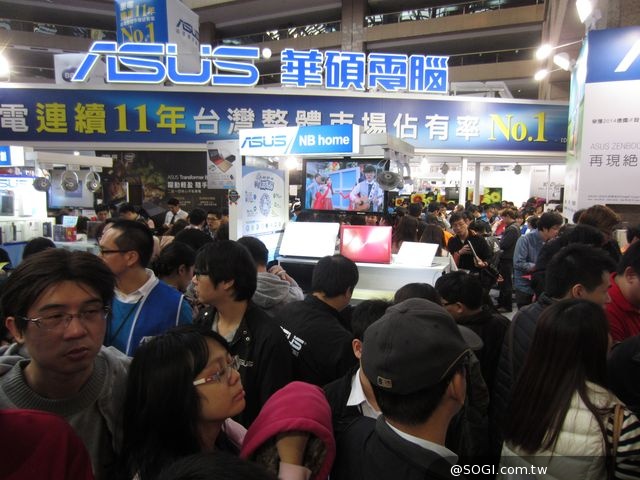 資訊月倒數 華碩「變形城市」主題館 上傳FB再享精緻好禮