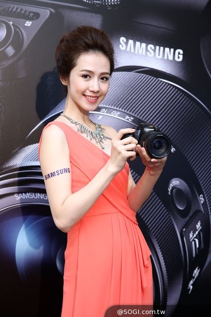 APS-C機皇傲視首現 Samsung NX1巔峰之作 強勢登台